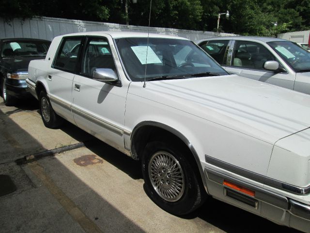 1993 Chrysler New Yorker Sienna