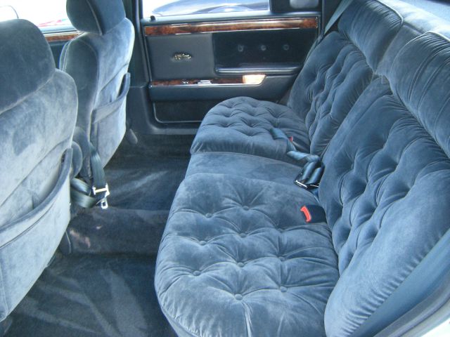 1993 Chrysler New Yorker Base
