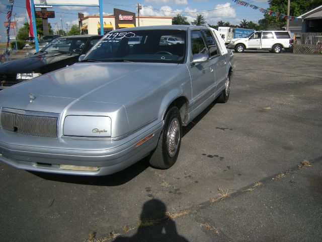 1993 Chrysler New Yorker Base