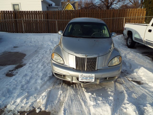 2002 Chrysler PT Cruiser Base