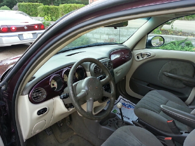 2002 Chrysler PT Cruiser CX W/comfortconvience