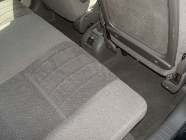 2003 Chrysler PT Cruiser Base