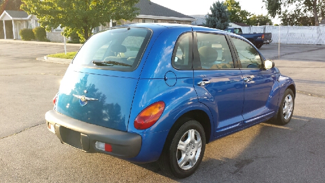 2003 Chrysler PT Cruiser Unknown