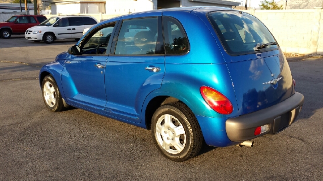 2003 Chrysler PT Cruiser Unknown