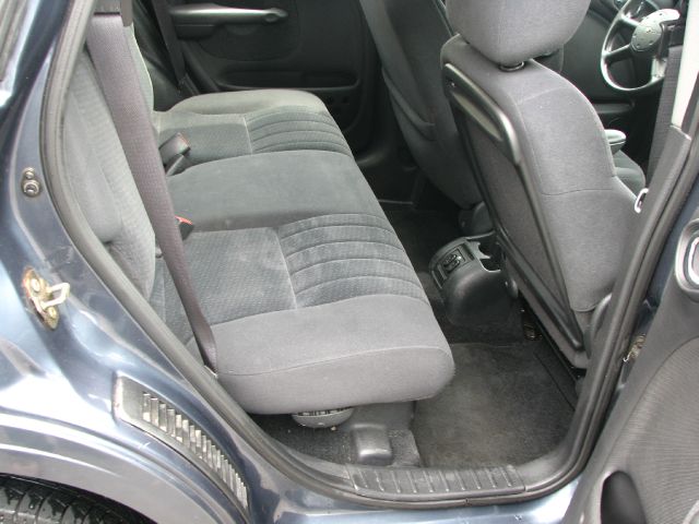 2003 Chrysler PT Cruiser Base