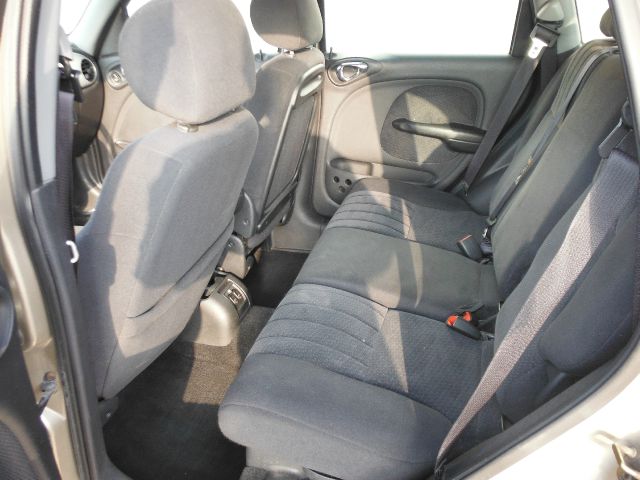 2003 Chrysler PT Cruiser Base