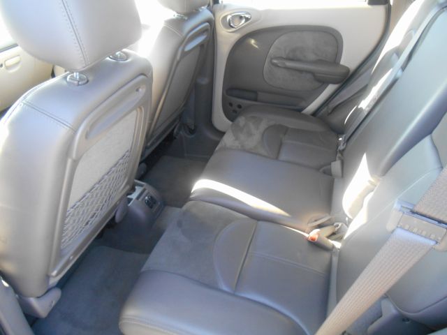 2003 Chrysler PT Cruiser Unknown