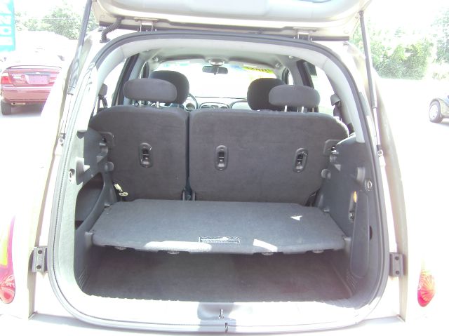 2003 Chrysler PT Cruiser Base