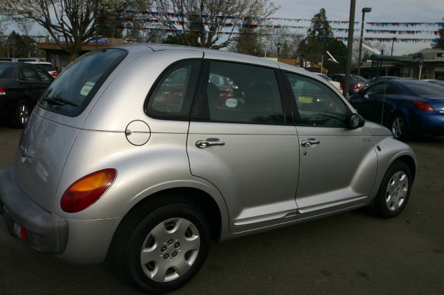 2003 Chrysler PT Cruiser Unknown