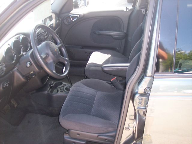 2003 Chrysler PT Cruiser CX W/comfortconvience