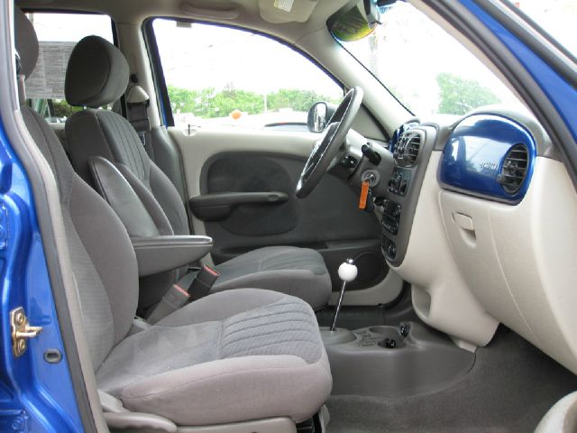 2003 Chrysler PT Cruiser CX W/comfortconvience