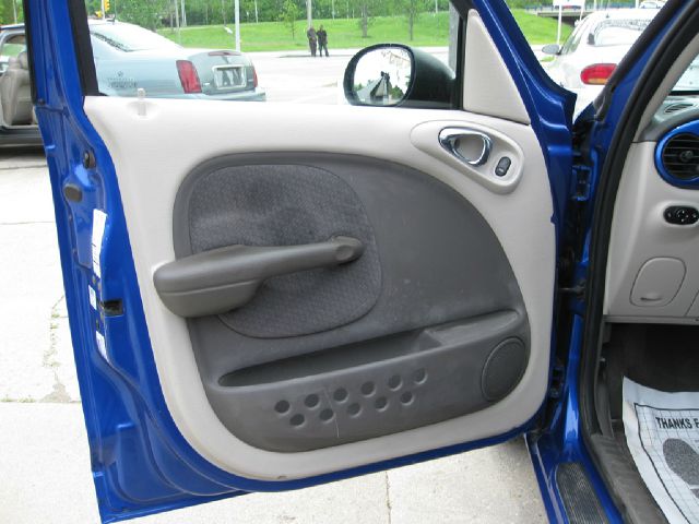 2003 Chrysler PT Cruiser CX W/comfortconvience