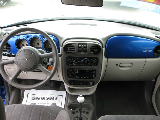 2003 Chrysler PT Cruiser CX W/comfortconvience