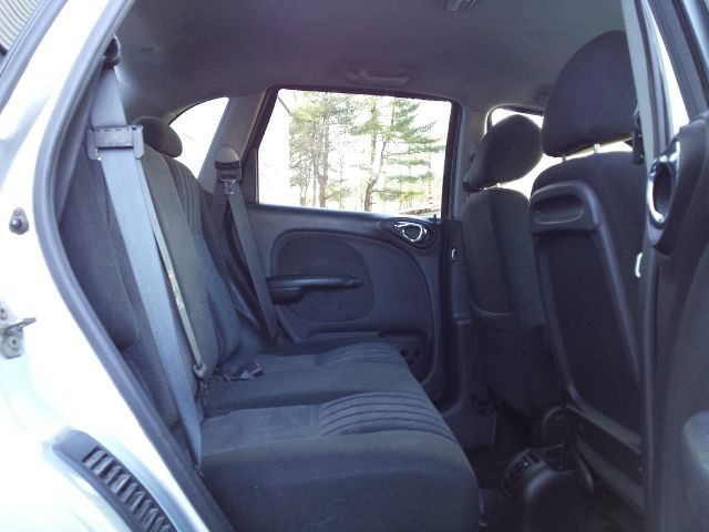 2004 Chrysler PT Cruiser CX W/comfortconvience