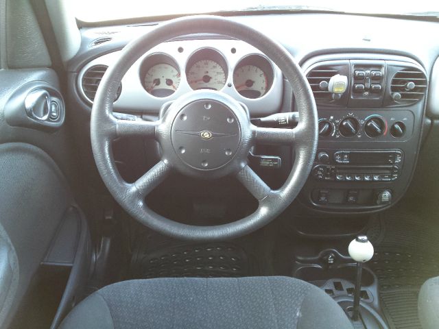 2004 Chrysler PT Cruiser CX W/comfortconvience
