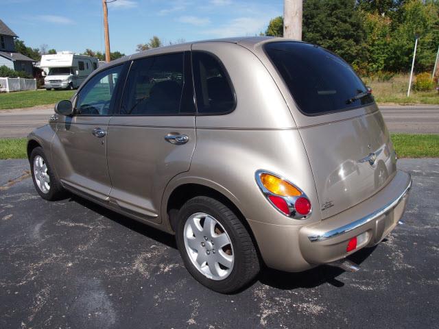 2004 Chrysler PT Cruiser Touring 4WD