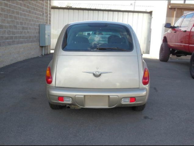 2004 Chrysler PT Cruiser Base
