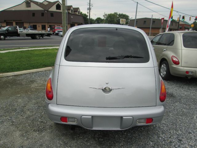 2004 Chrysler PT Cruiser Base