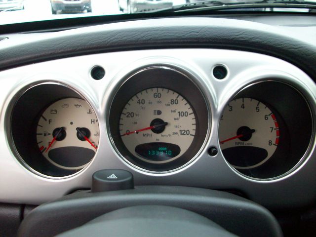 2004 Chrysler PT Cruiser Base