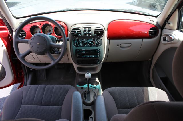 2004 Chrysler PT Cruiser Base