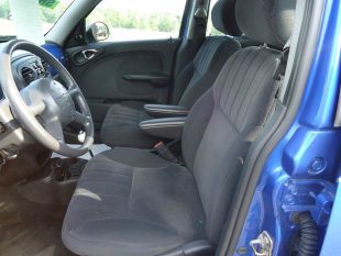 2004 Chrysler PT Cruiser Base
