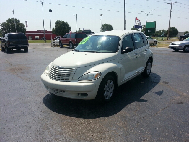 2004 Chrysler PT Cruiser Base