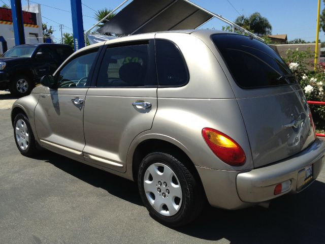 2004 Chrysler PT Cruiser Base
