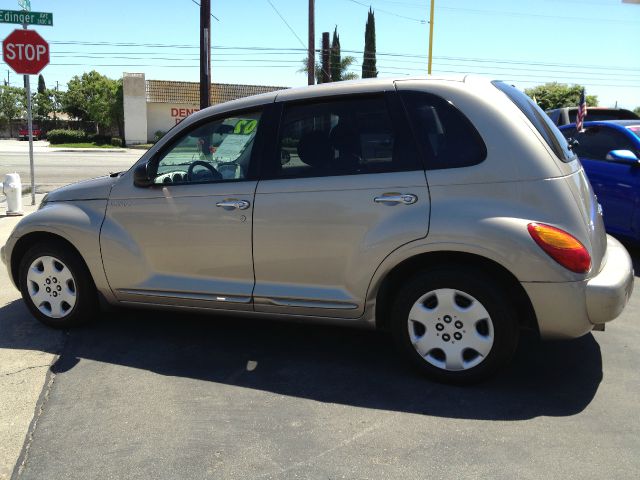 2004 Chrysler PT Cruiser Base
