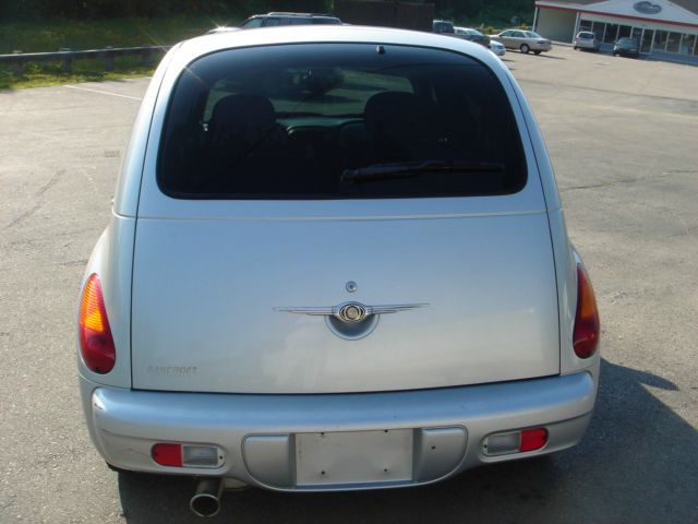 2004 Chrysler PT Cruiser Base