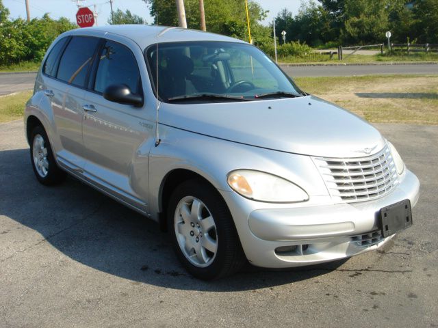 2004 Chrysler PT Cruiser Base