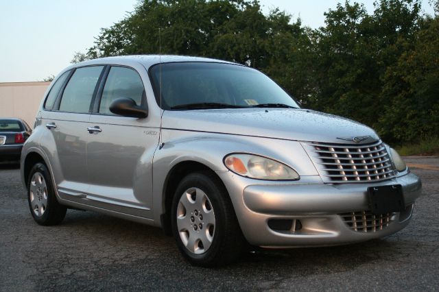 2004 Chrysler PT Cruiser Base