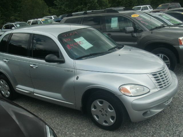 2004 Chrysler PT Cruiser Base