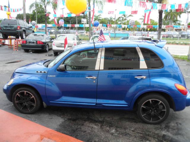 2004 Chrysler PT Cruiser CX W/comfortconvience