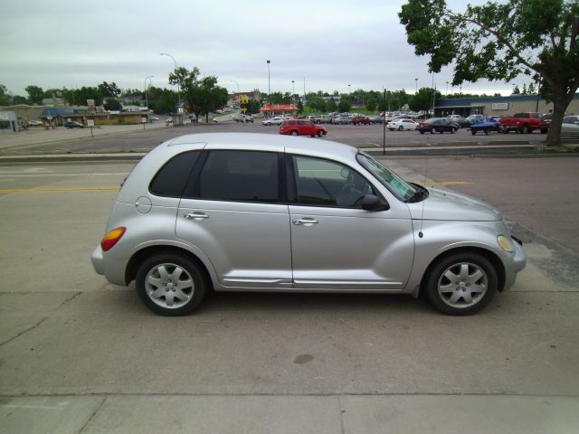 2004 Chrysler PT Cruiser Unknown