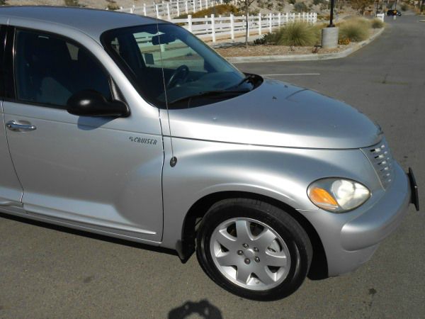 2004 Chrysler PT Cruiser CX W/comfortconvience