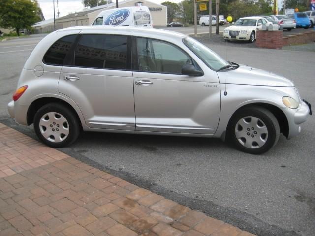 2004 Chrysler PT Cruiser Unknown