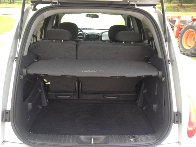 2004 Chrysler PT Cruiser Base