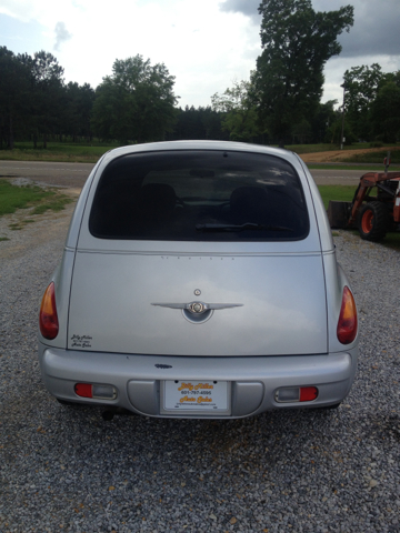 2004 Chrysler PT Cruiser Base