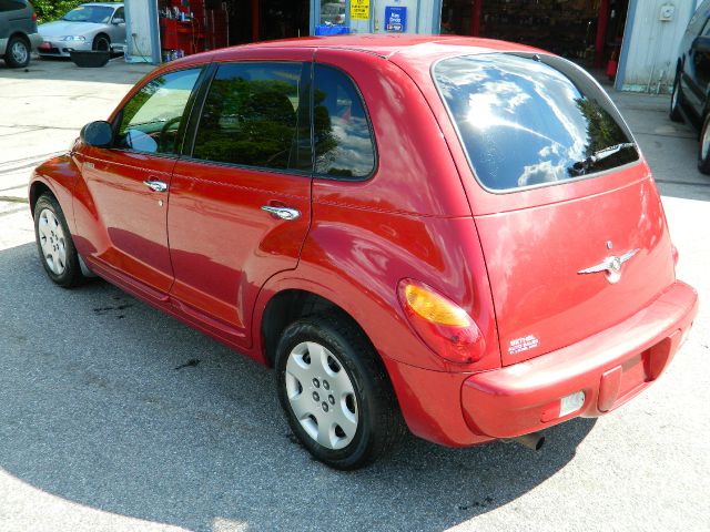 2004 Chrysler PT Cruiser Base