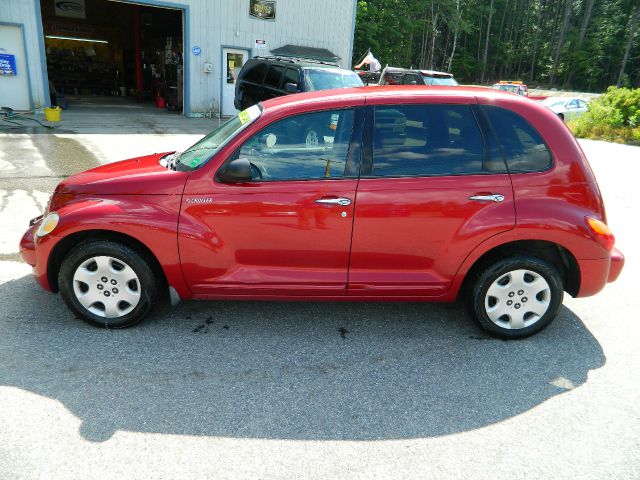 2004 Chrysler PT Cruiser Base