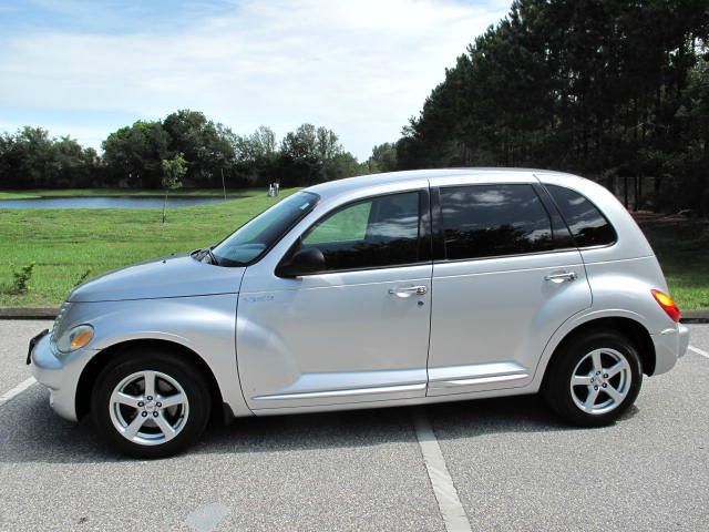 2004 Chrysler PT Cruiser Series 4