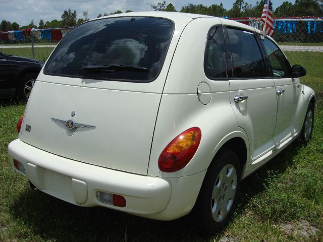 2005 Chrysler PT Cruiser 29
