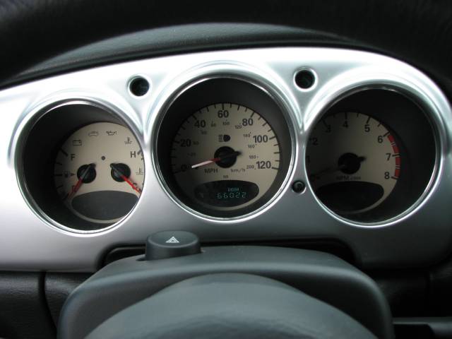 2005 Chrysler PT Cruiser Base