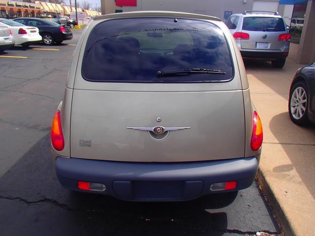 2005 Chrysler PT Cruiser CX W/comfortconvience