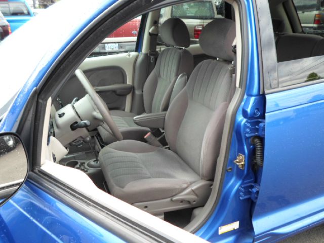 2005 Chrysler PT Cruiser CX W/comfortconvience