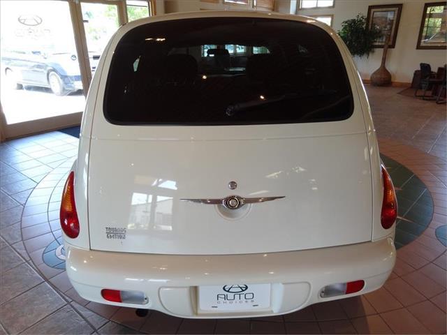 2005 Chrysler PT Cruiser Unknown