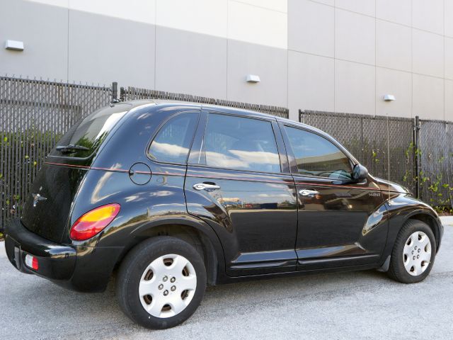 2005 Chrysler PT Cruiser 29