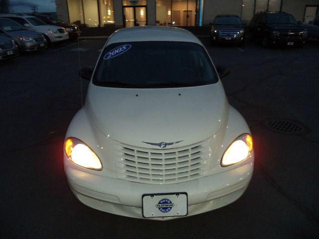 2005 Chrysler PT Cruiser CX W/comfortconvience