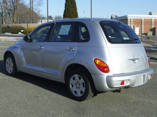 2005 Chrysler PT Cruiser Base