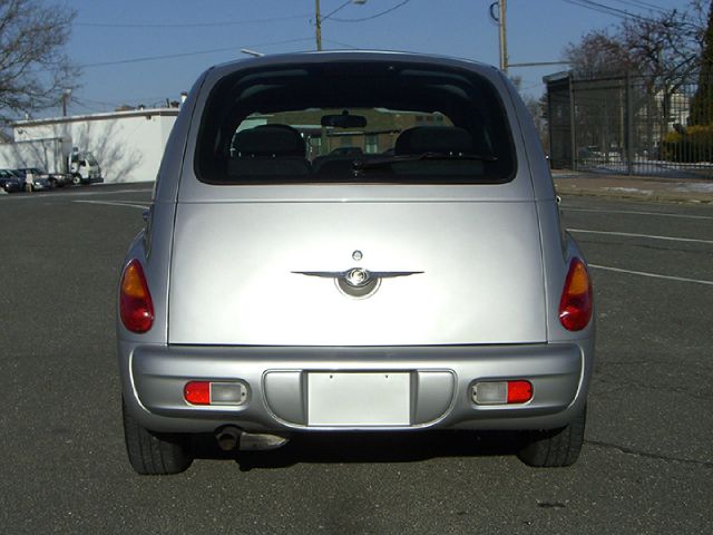 2005 Chrysler PT Cruiser Base